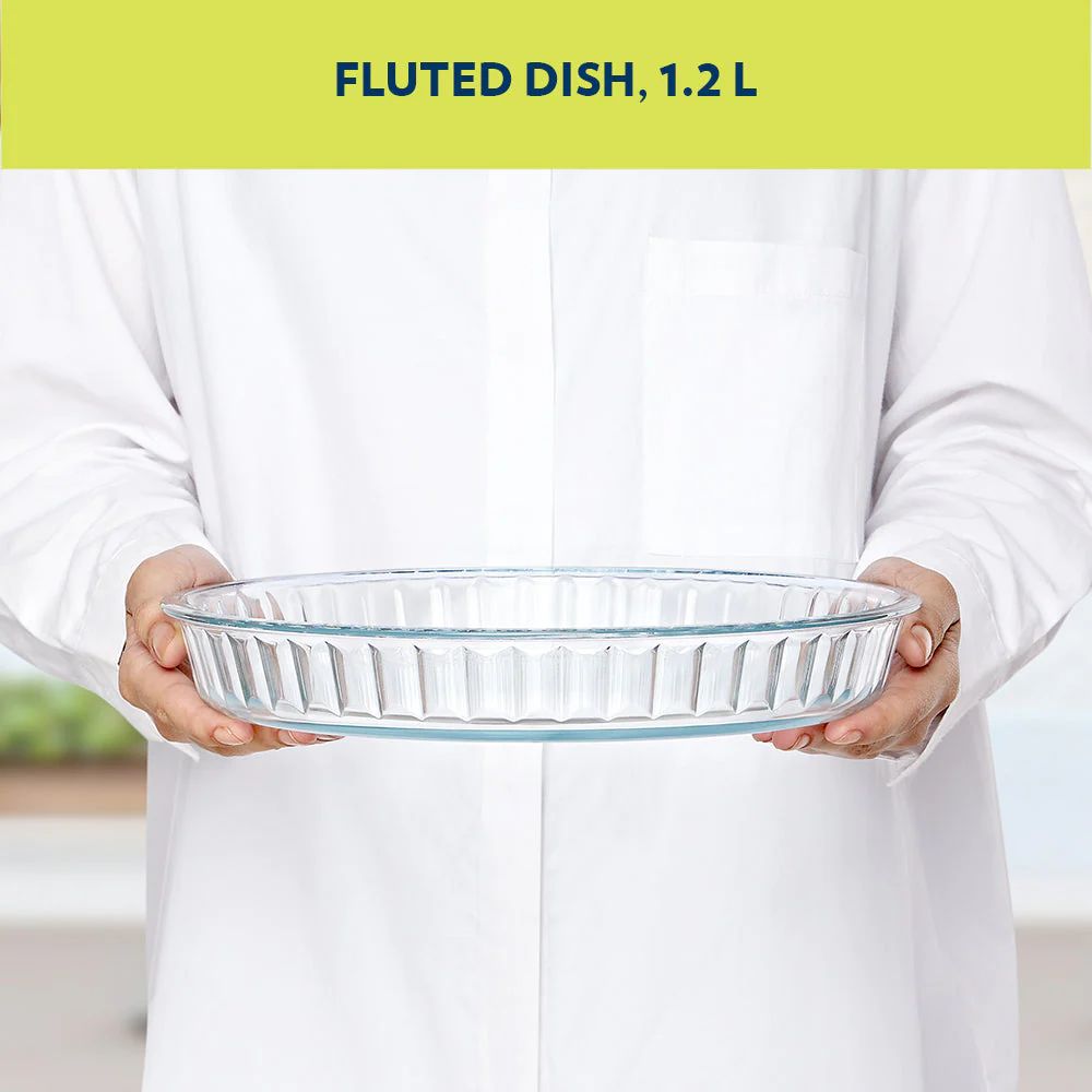 Borosil Fluted Baking Dish | Microwave & Oven Safe | Transparent | 1 Pc